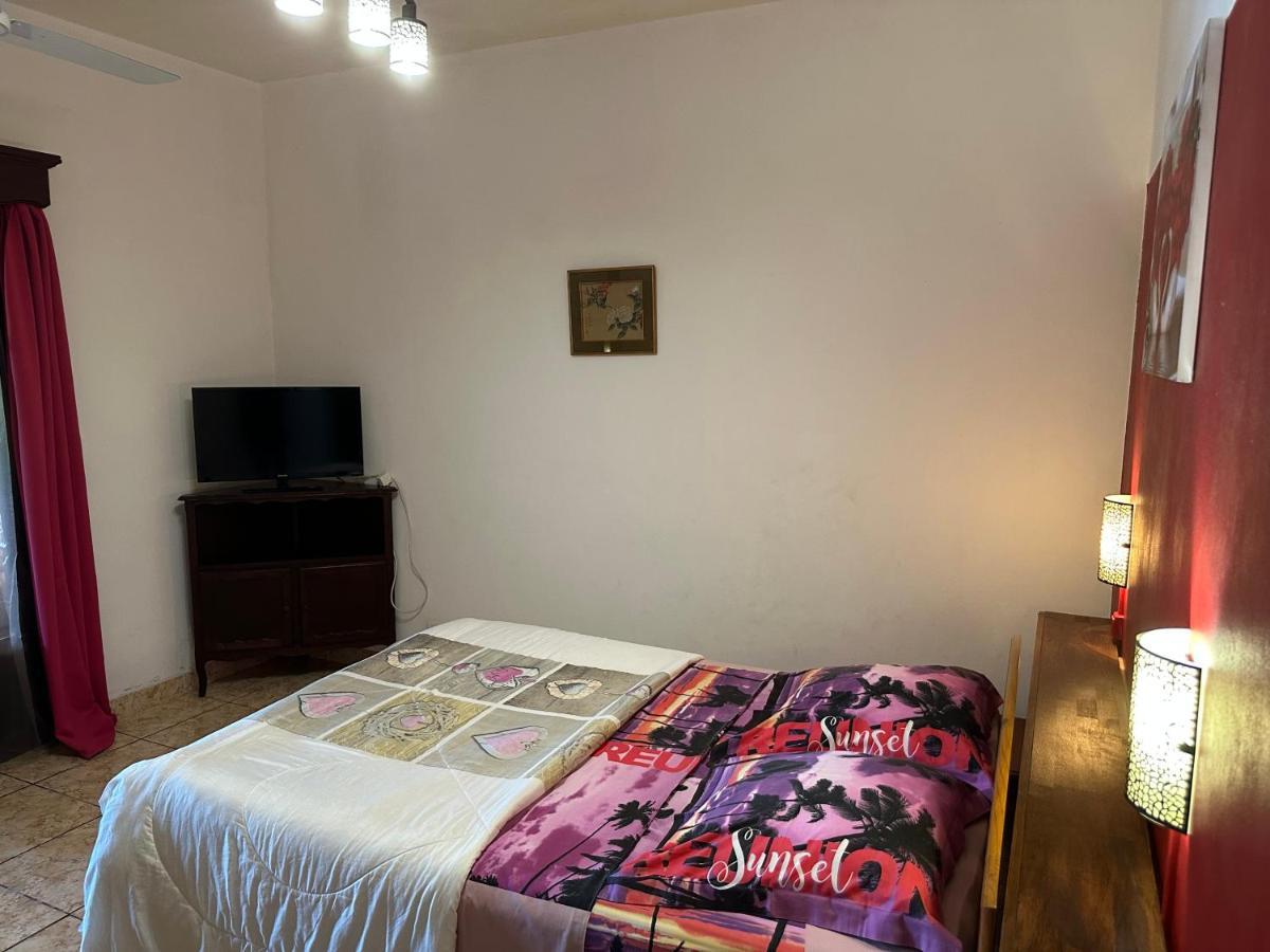 생피에르 Zoiseaux Pays B&B 외부 사진