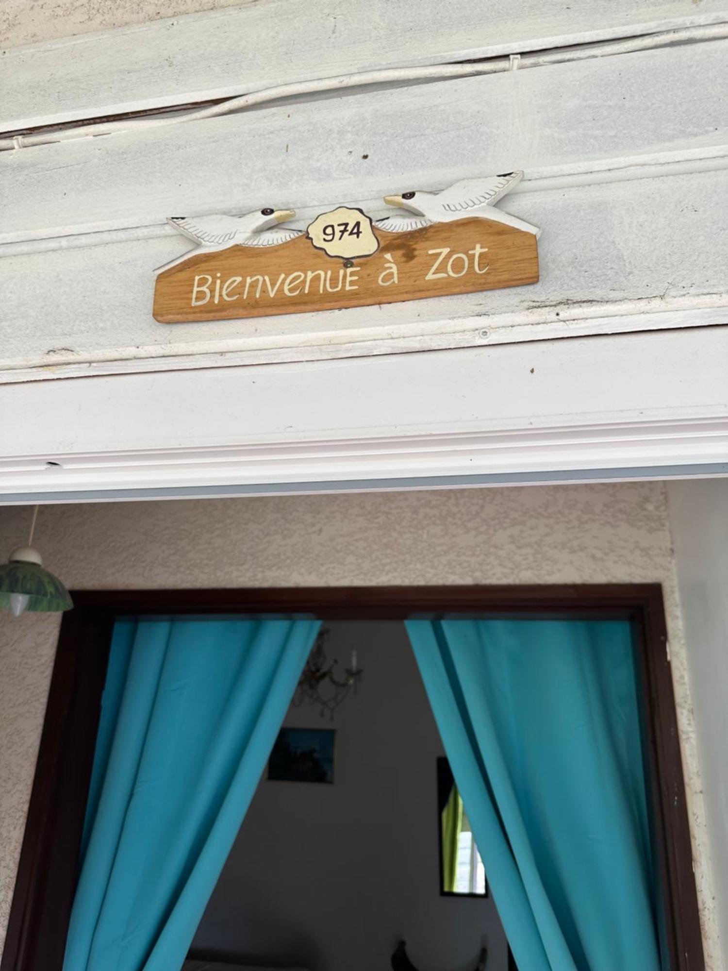 생피에르 Zoiseaux Pays B&B 외부 사진